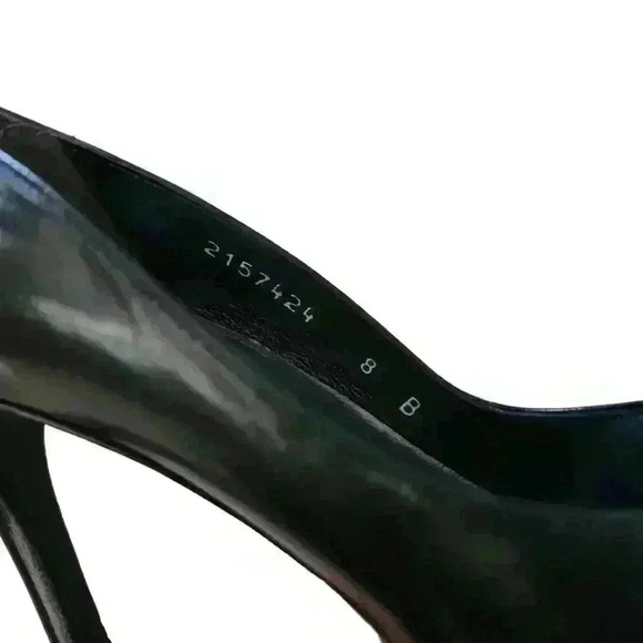 Stewart Weitzman Women's Black Leather Pointed Toe Pump 8 - Picture 11 of 13